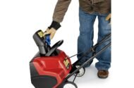 Toro 18" Power Curve® 15 Amp Snow Blower (38381) - Image 8